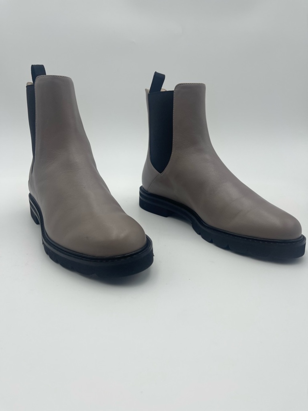Stuart Weitzman SZ 4.5D-EU 35-DylanChelsea Boots Women Grey Leather -MSRP $650